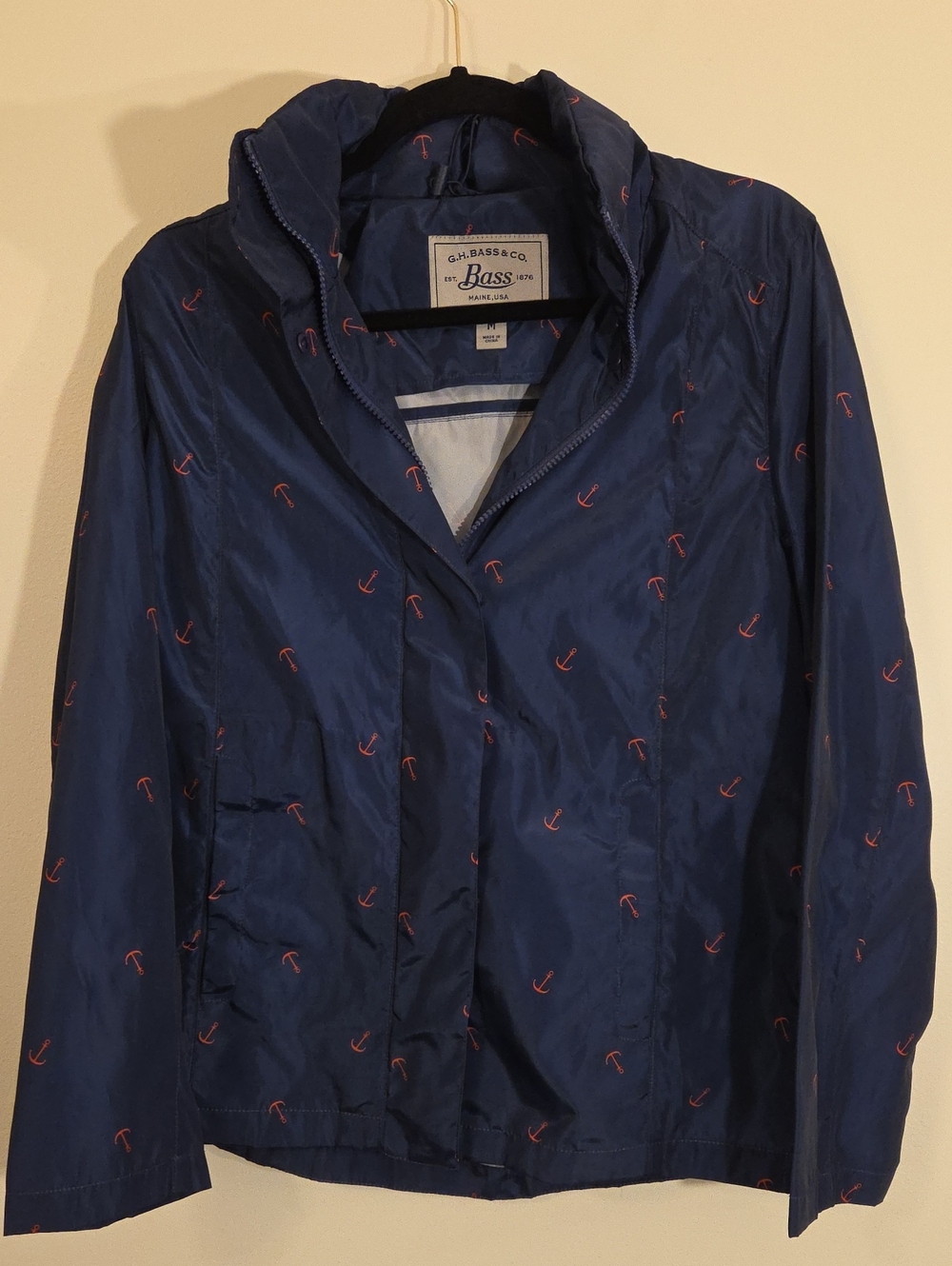 G.H. Bass & Co. Hooded Navy Rain Jacket with Red Anchor Print Size Medium